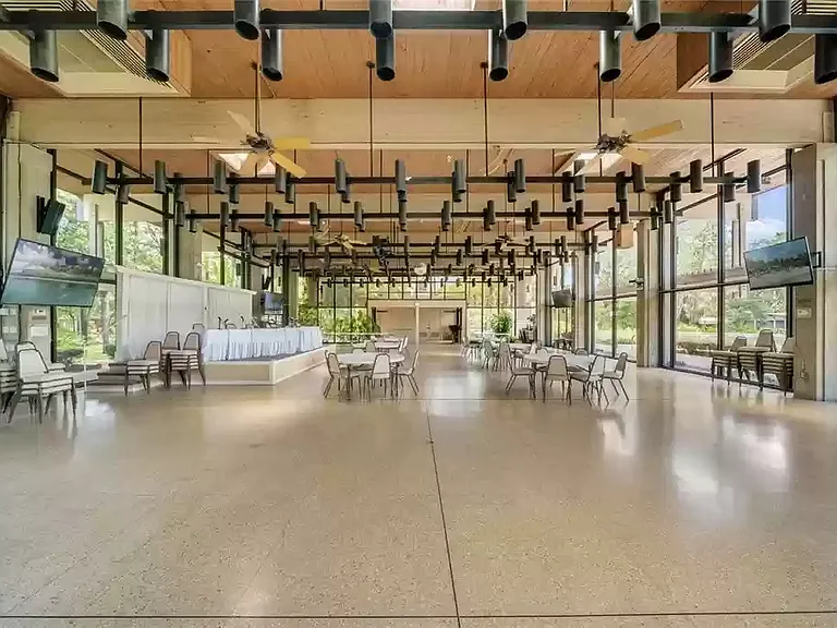 641 W Plantation Blvd — Photo 14