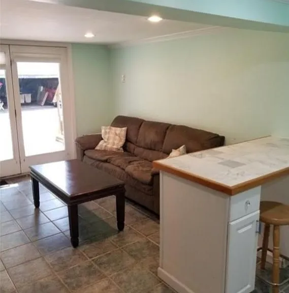 187 Wallingford Rd #1 — Photo 2