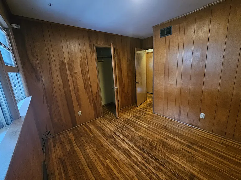 448 N 8th St — Photo 18