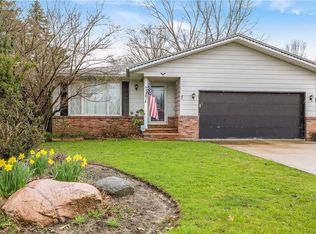 6128 Highland Rd, Highland Heights, OH 44143