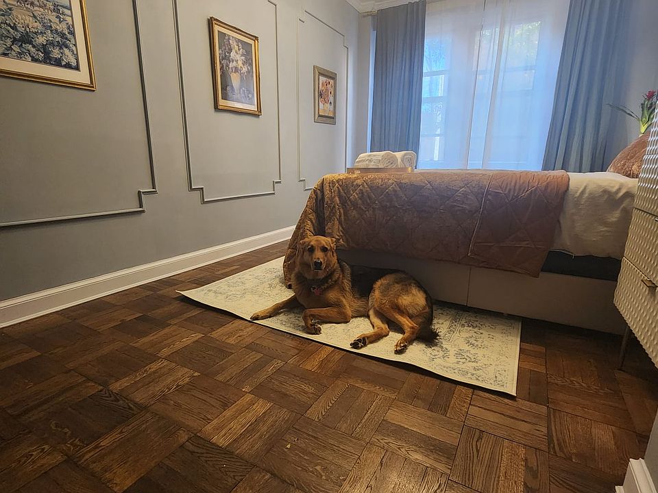 Over-sized bedroom w/ plenty of room for two!
