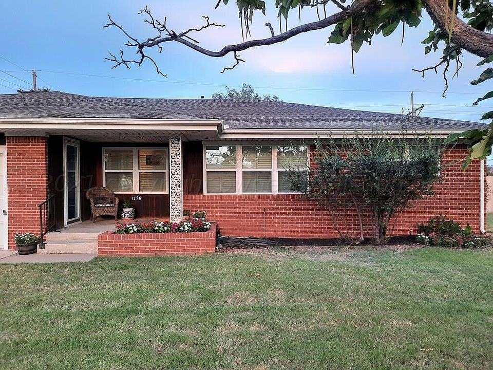 1st image of 1726 N Dogwood Ln