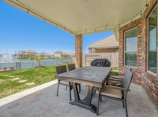 29631 Kynndal Shore Dr, Spring, TX 77386