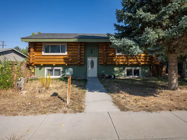324 5th Ave S, Greybull, WY 82426