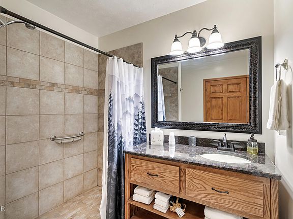 38th image of 2149 Seaton Springs Rd