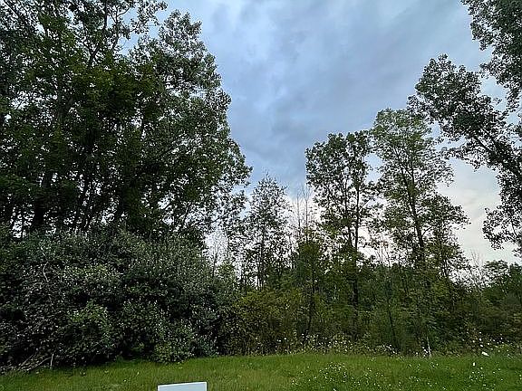 3rd image of 72657 Henry D Dr