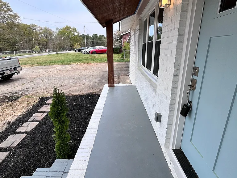 206 Sumter St — Photo 12