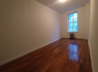 10 Columbia Pl #38, Brooklyn, NY 11201