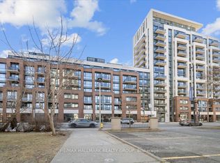 560 Rideau St #713, Ottawa, ON K1N 0G3