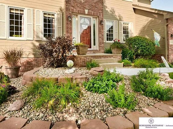 4th image of 1728 N 171st St