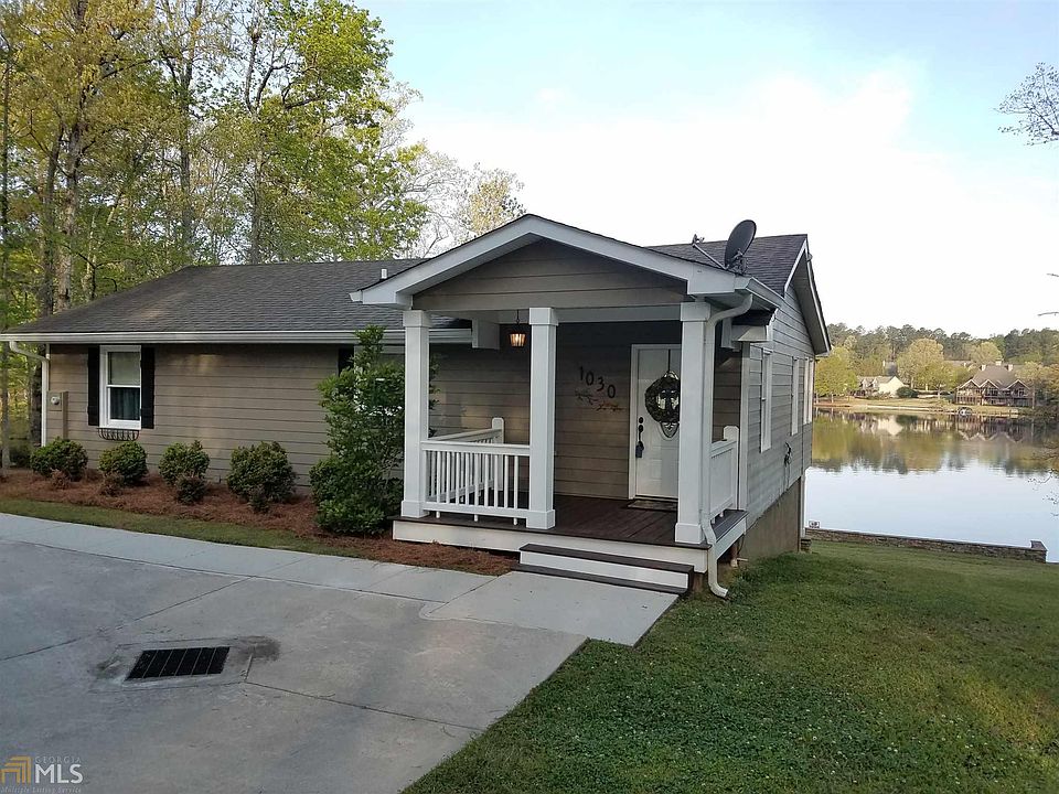 1st image of 1030 Meadow Ln