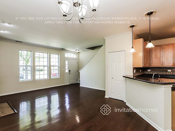 4th image of 271 Springbrook Trl S