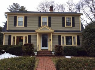8 Evergreen Dr, Beverly, MA 01915