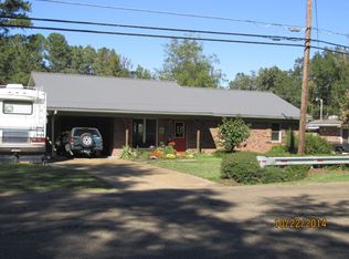 1217 Hatley Rd, Amory, MS 38821