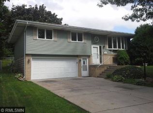 1522 Etna St, Saint Paul, MN 55106