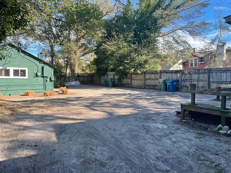 2055 Monroe St — Photo 3
