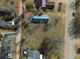2320 Jennings Ave, Hot Springs, SD 57747