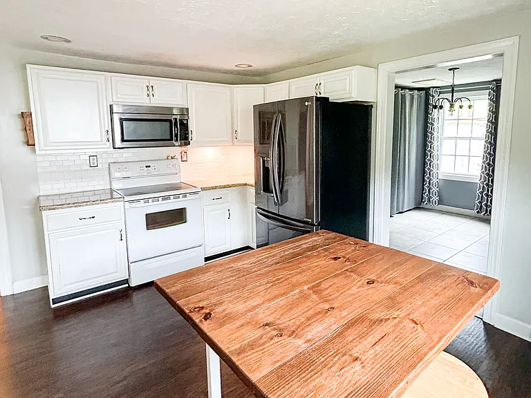 2145 Hyatt Creek Rd — Photo 13