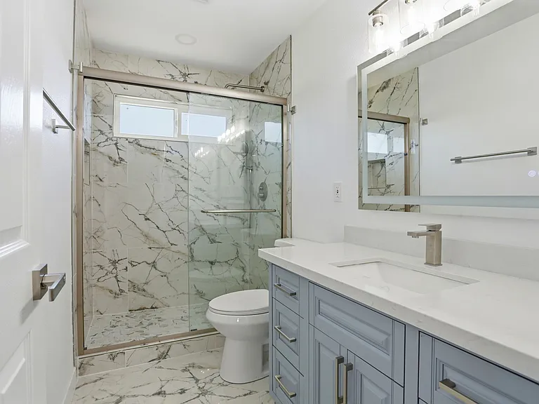 124 Erin Dr — Photo 14