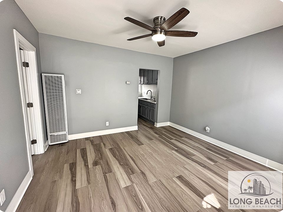 1st image of 833 E 1st St APT 3