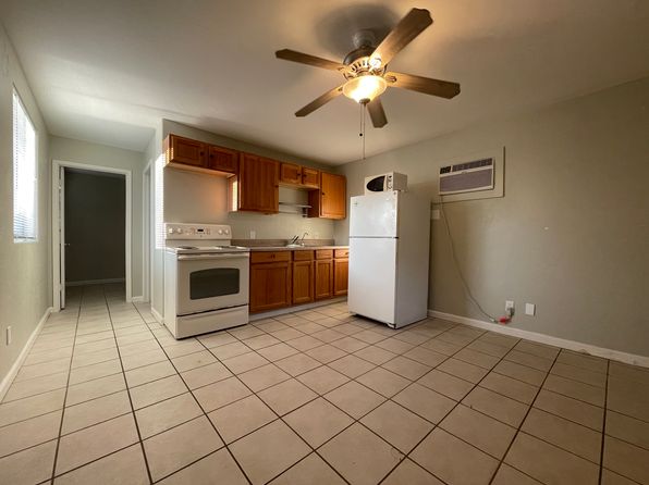 4729 E Baker St #B