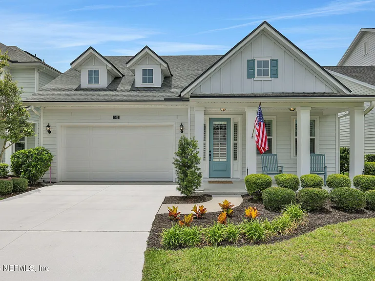 102 Seabrook Dr — Photo 1