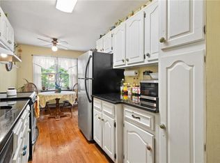 23 Bullocks Point Ave APT 4B, Riverside, RI 02915