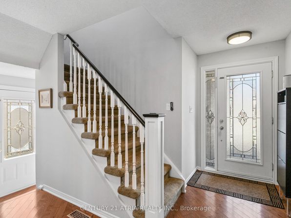 757 Greenbriar Dr, Oshawa, ON L1G 7J5