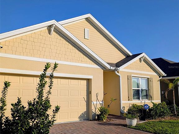 2nd image of 1215 DUGAN CIRCLE SE