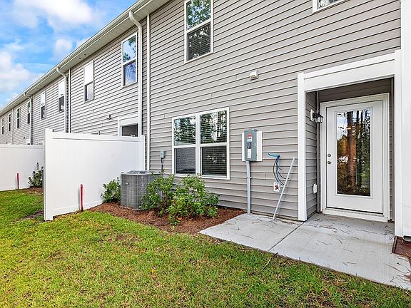 5th image of 620 Golden Resin Rd #620