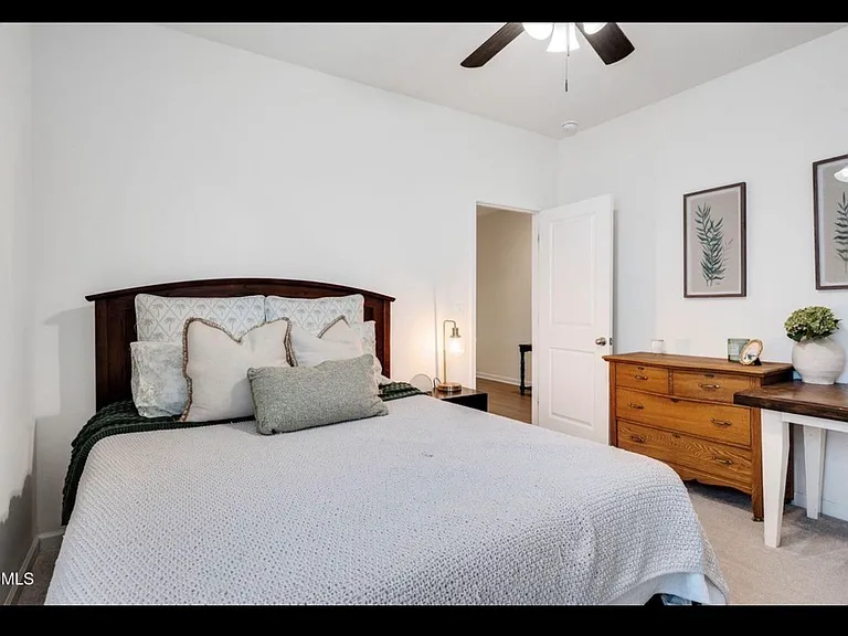 43 Molly Mac Ln — Photo 3