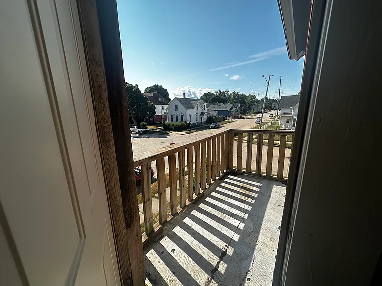 1700 Winslow St #2 — Photo 9