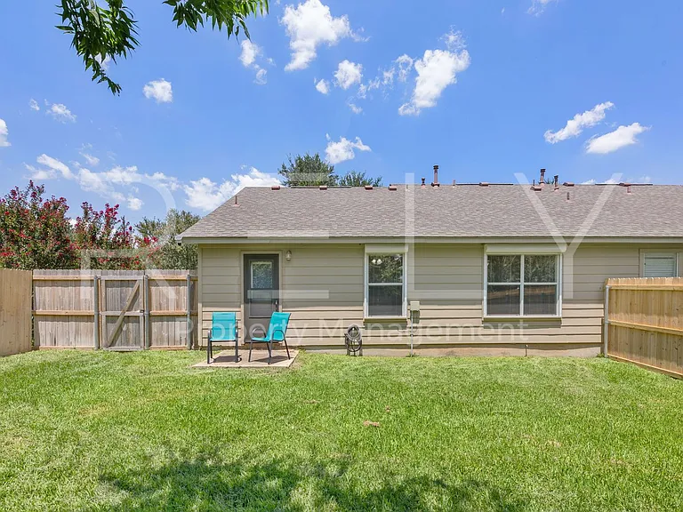 103 Prairie Springs Loop — Photo 31