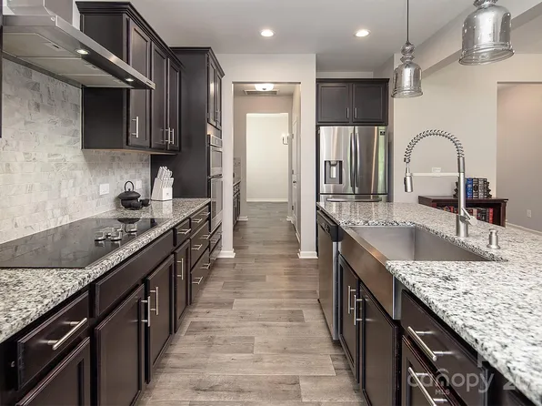 171 Old Harbor Dr, Mount Gilead, NC 27306