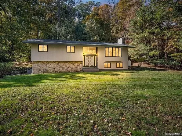 8 Chesbro Bridge Road, Columbia, CT 06237