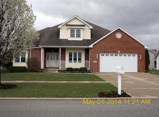 601 Seminary Dr, Dyer, IN 46311