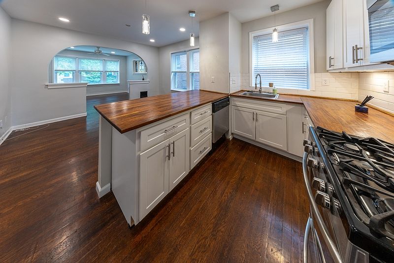 1st image of 2001 Maury Ave #1