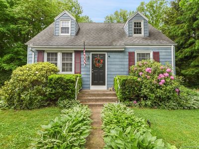 57 Vantage Road, Hamden, CT, 06514