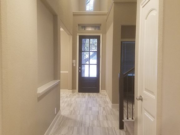Entry viewed from Family Rm