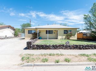 820 Truman Ave, Grants, NM 87020