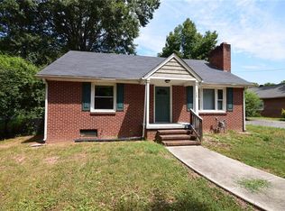 1325 Polo Rd, Winston Salem, NC 27106