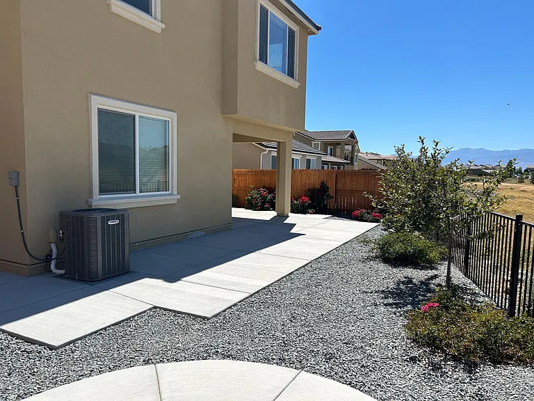 3281 Pantheon Dr — Photo 18