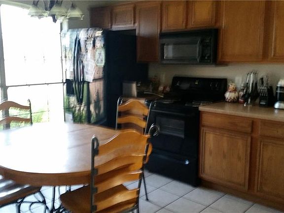 4th image of 1235 Shelby Dr