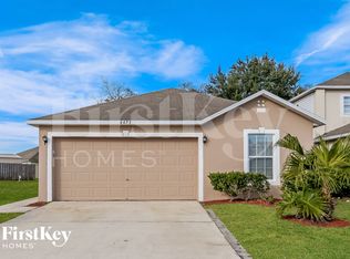 6671 Gentle Oaks Dr N, Jacksonville, FL 32244