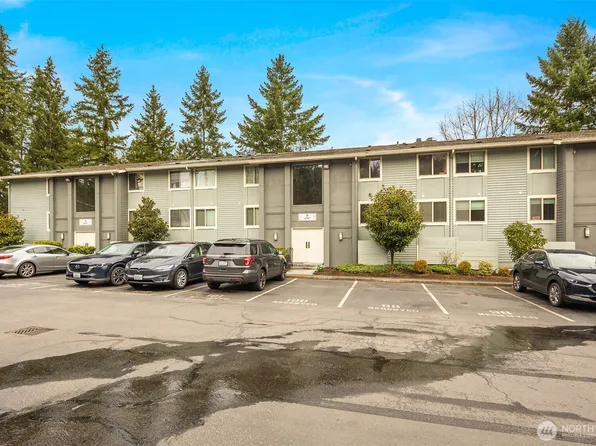 4707 W lake sammamish Parkway SE #d304, Issaquah, WA 98027
