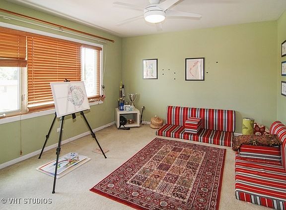 5th image of 1010 N Harlem Ave APT 305