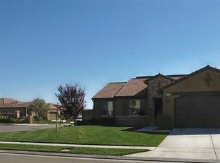 7127 W Oswego Ave, Fresno, CA