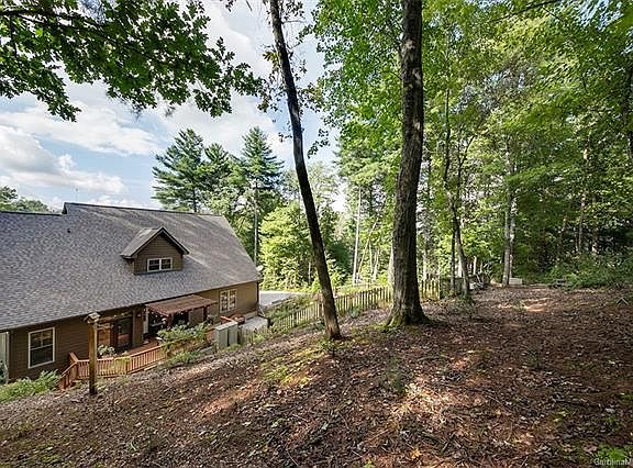 4th image of 210 Barnrock Dr #13
