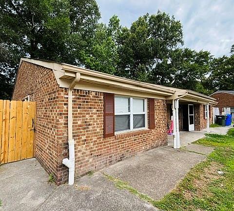 2nd image of 4617 Hardy Ct