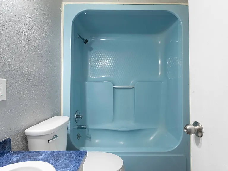 702 Placid Dr — Photo 11
